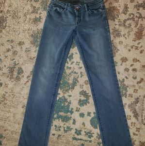 womens straight stretch jeans
